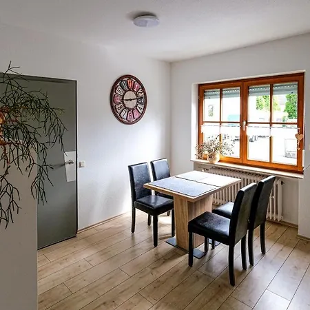Neu! Moritz Og 아파트